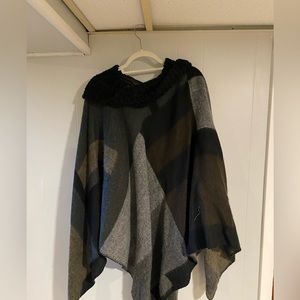 Steve Madden Poncho